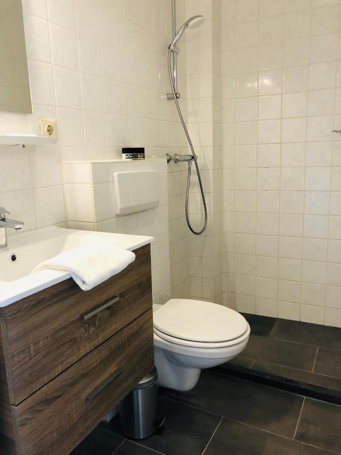 Strandlogement Om De Noord Schiermonnikoog Exteriör bild